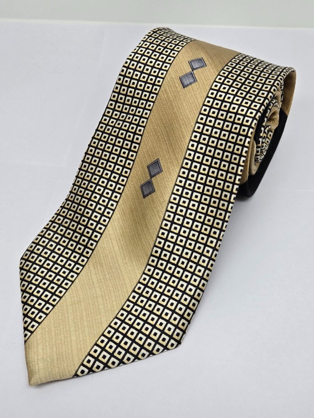 100% Silk John Blair Mens Tie, Extra Long, 65.5", Geometric, Gold, Black
